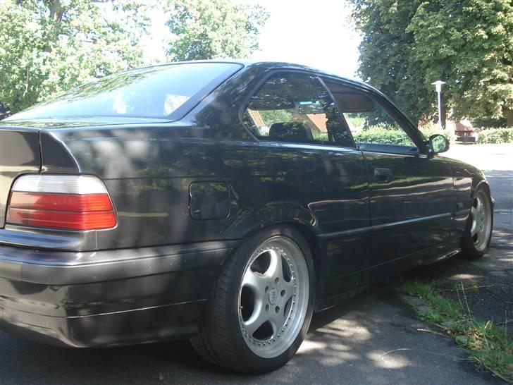 BMW  325i e36 Coupe (Solgt)-. billede 8