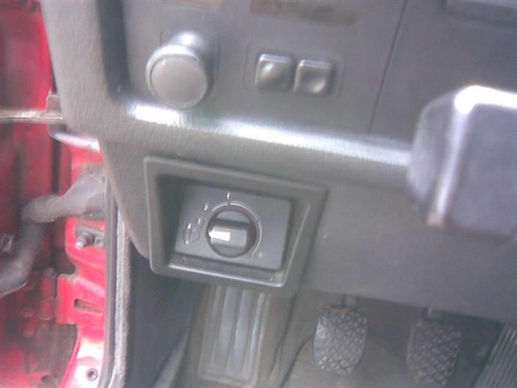 BMW 324 TD Touring *SOLGT* billede 7