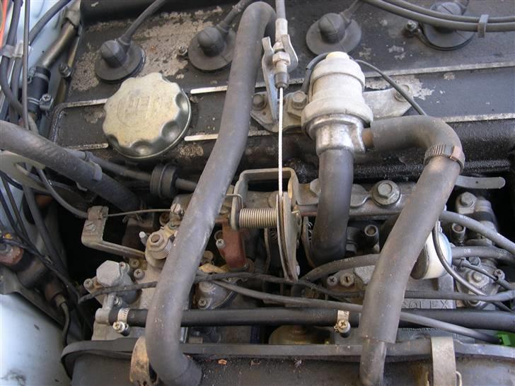 Toyota Celica Cabriolet - Karburatore billede 2