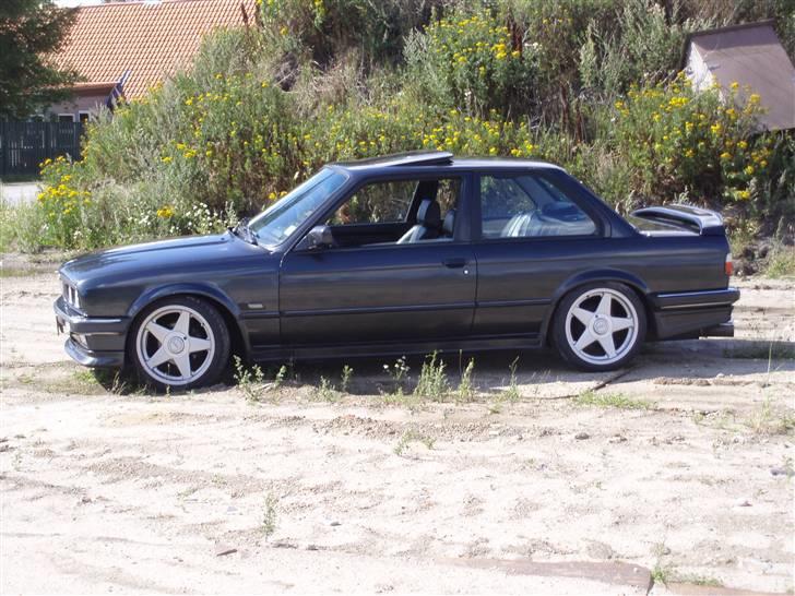 BMW e30 325i 24v billede 15