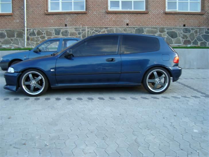Honda civic (Total Skadet) billede 7