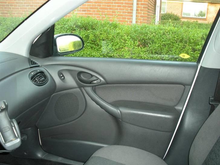 Ford Focus stc 1,8 tdci Trend billede 10