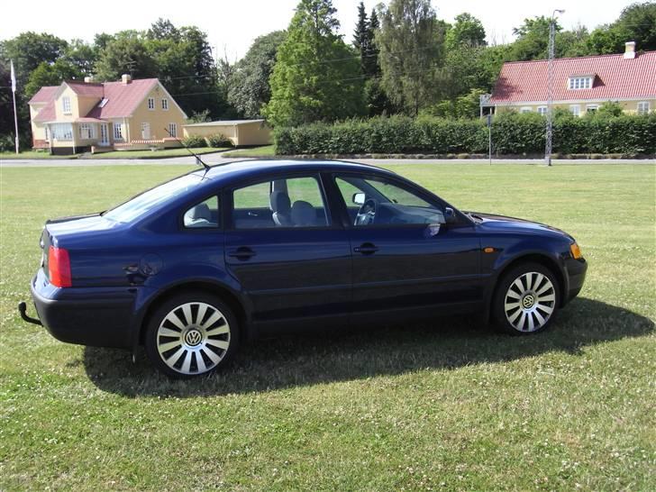 VW Passat (totalskadet) billede 8