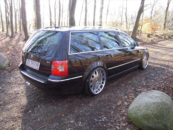 VW Passat 3BG TDI Airrider - Nye fælge, rustfri udstødning og lidt rustfri på bagkofangeren yeah... billede 9