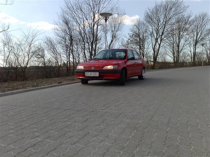 Peugeot 306 død  - Med den gamle Front billede 1
