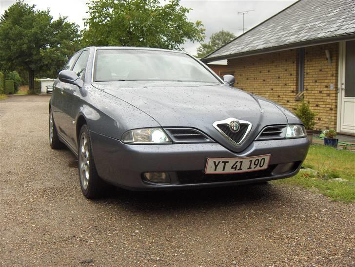 Alfa Romeo 166 2,5 V6 billede 1