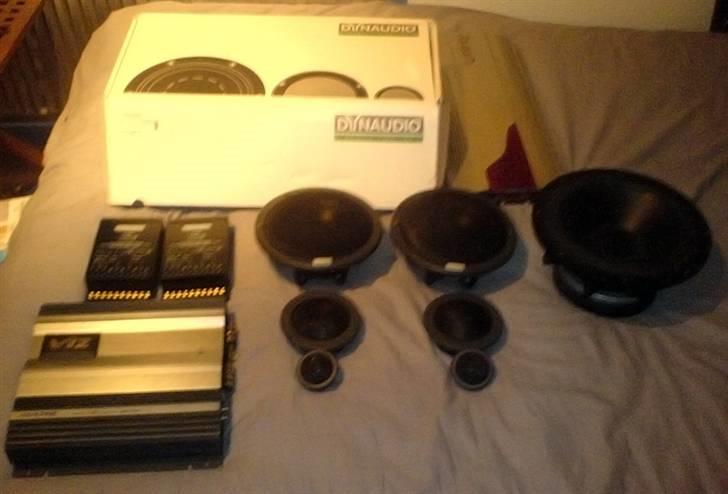 Chevrolet Kalos - Dynaudio 360 system, flexunit sub og forstærkere billede 3