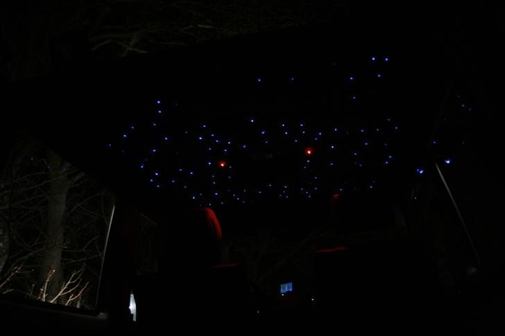 Toyota Landcruiser LJ70 SOLGT!!! - Lidt svært at se men det er den fiberoptiske stjerne himmel billede 7