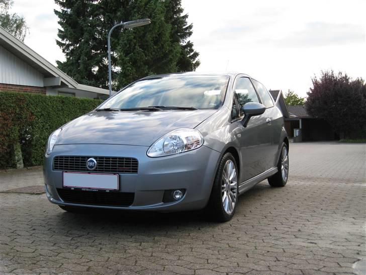 Fiat Grande Punto Sport billede 1