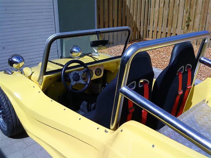 VW Beach Buggy - Før renovering med de gamle nr. plader billede 5