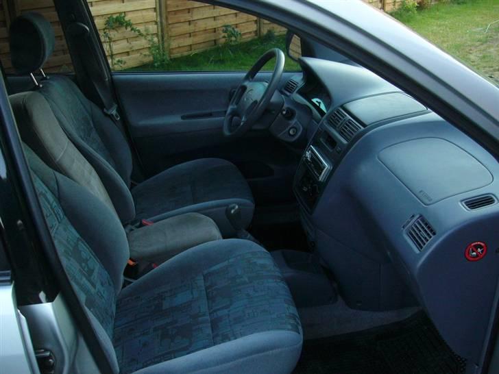 Toyota Sportsvan 2.2 TD (Solgt) billede 8