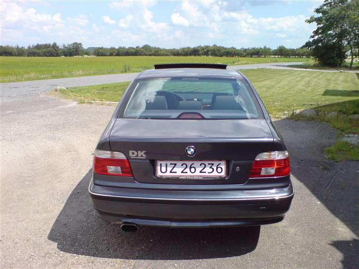 BMW 523i billede 3