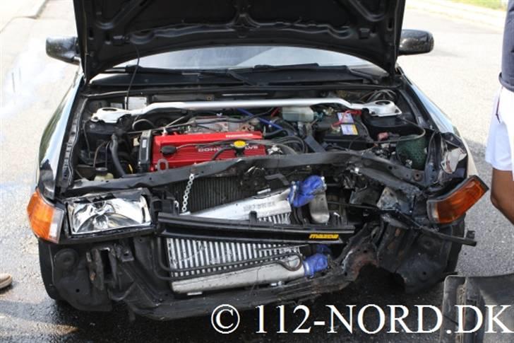 Mazda 323 1.8 Turbo 4WD *død* billede 7