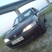 Opel Vectra B GL+ **SOLGT**