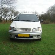 Toyota sportsvan *solgt*