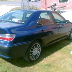 Peugeot 406 