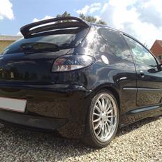 Peugeot 206 S16 2002 (SOLGT)