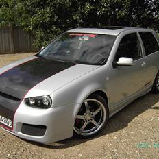 VW Golf Highline *SOLGT*