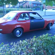 Opel kadett c solgt