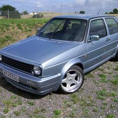 VW Golf 2