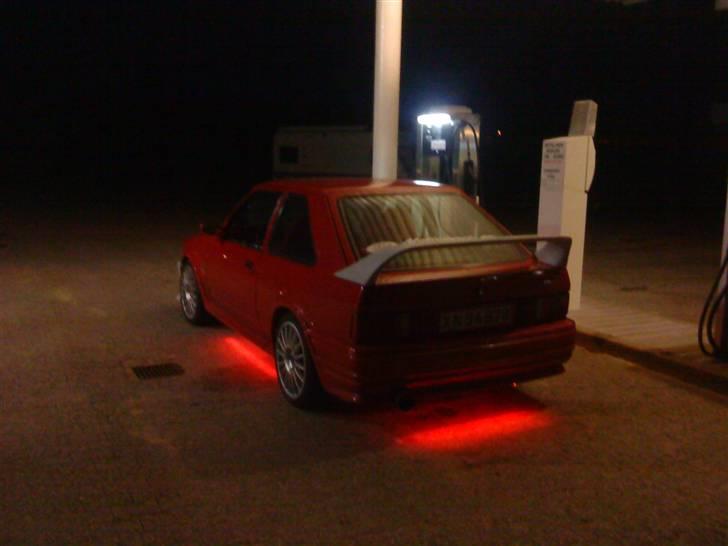 Ford escort solgt og død også billede 16