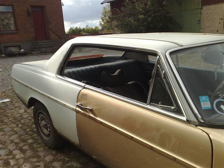 Mercedes Benz W115 250ce /8 billede 10