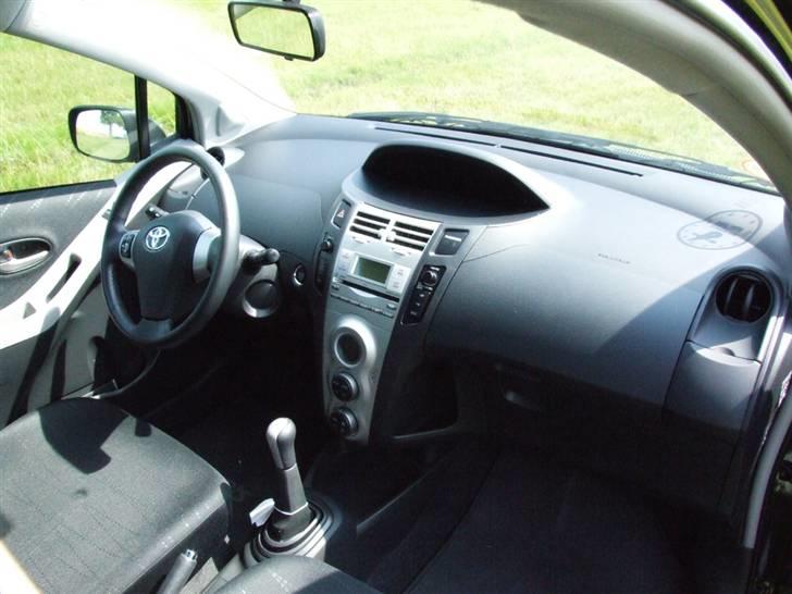 Toyota Yaris Sol billede 19