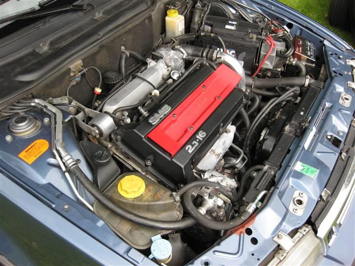 Saab 9000 CS - Motor med mølle = go og økonomisk motor..........næsten;-) billede 4