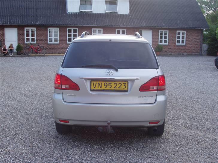 Toyota sportsvan - SOLGT- :( billede 4