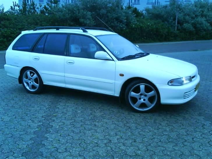 Mitsubishi Lancer Byttede billede 2