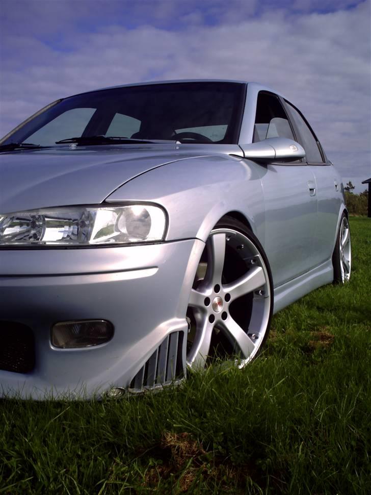 Opel vectra solgt billede 2