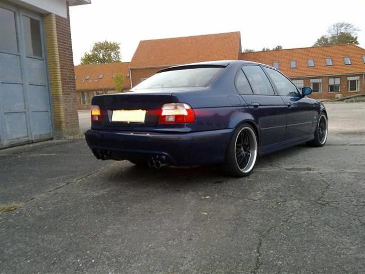 BMW E39  Solgt billede 9