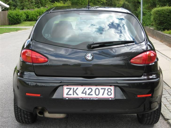 Alfa Romeo 147 billede 2