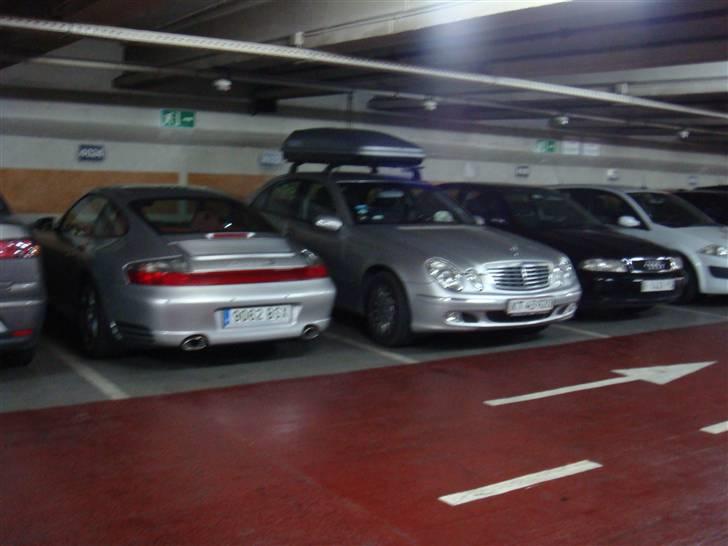 Mercedes Benz E220 CDI ELEGANCE  - Barcelona 2008 :-) billede 10