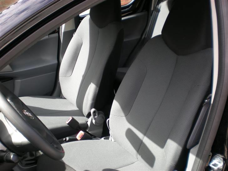 Toyota Aygo + Solgt billede 15