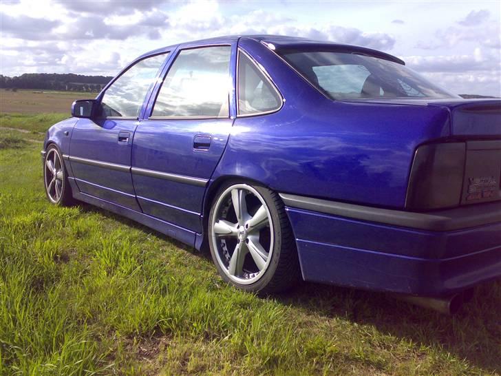 Opel Vectra 4x4 SOLGT DØD billede 4