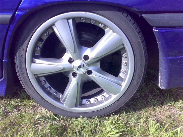 Opel Vectra 4x4 SOLGT DØD billede 10