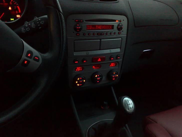 Alfa Romeo 147 billede 15