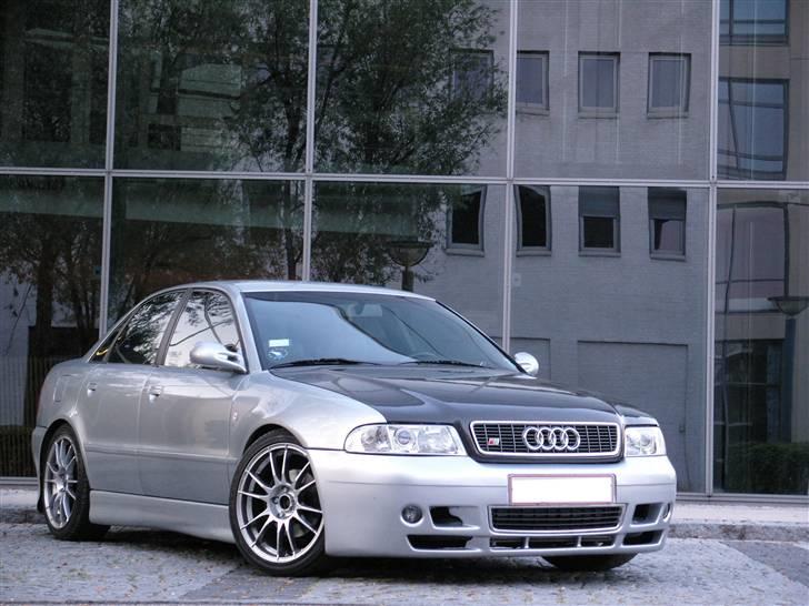 Audi A4 1,8 Turbo billede 1