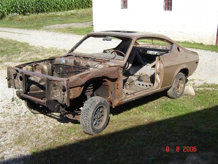 Mazda 929 Hardtop - En dejlig sommerdag, blev hun lige hevet ud af sin mørke hule.. billede 16