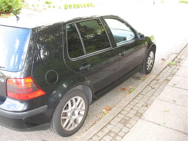 VW Golf IV (SOLGT) billede 3