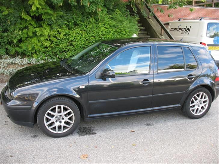 VW Golf IV (SOLGT) billede 4