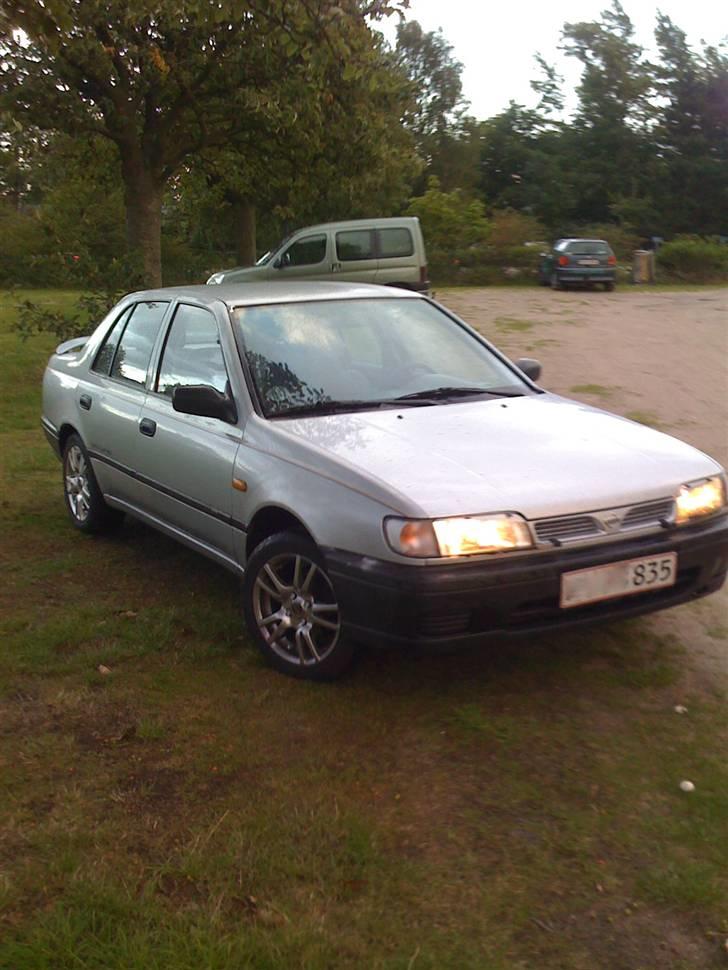 Nissan Sunny - RIP billede 3