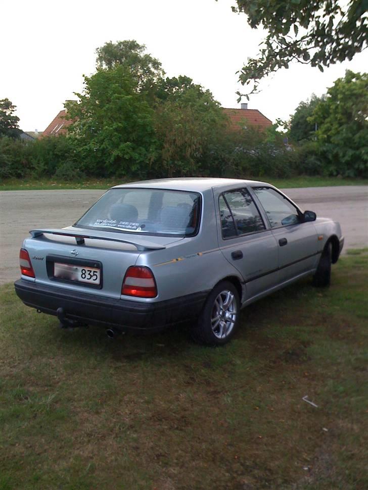 Nissan Sunny - RIP billede 4