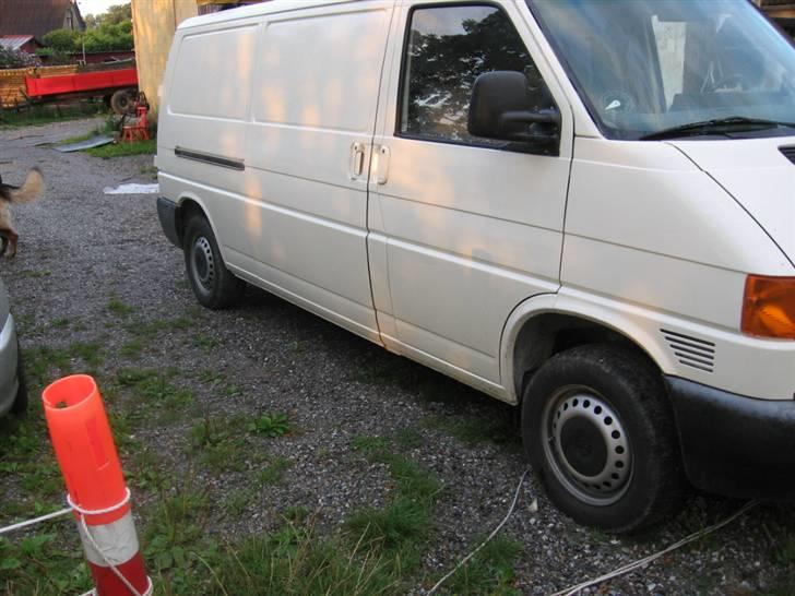 VW Transporter 2,4D billede 3