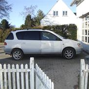 Toyota Sportsvan SOLGT