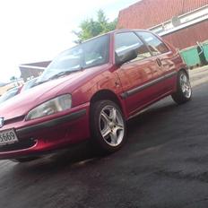 Peugeot 106 1.4i (Solgt)
