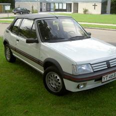 Peugeot 205 cti