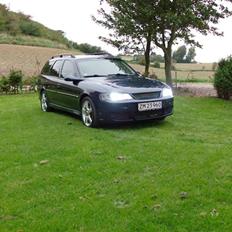 Opel Vectra B St.car (Solgt) 