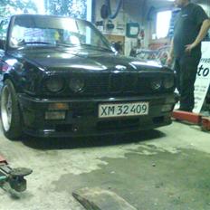 BMW 325i e30 coupe //SOLGT//